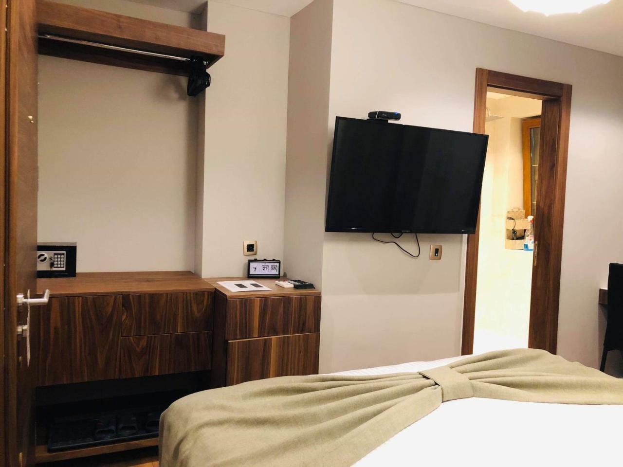 Boulevard Exclusive Prishtinë Luaran gambar