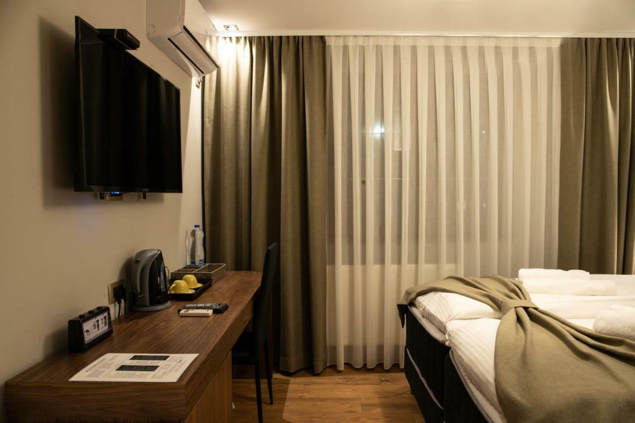 Boulevard Exclusive Prishtinë Luaran gambar